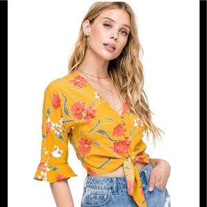 Flared Sleeve Tie Front top